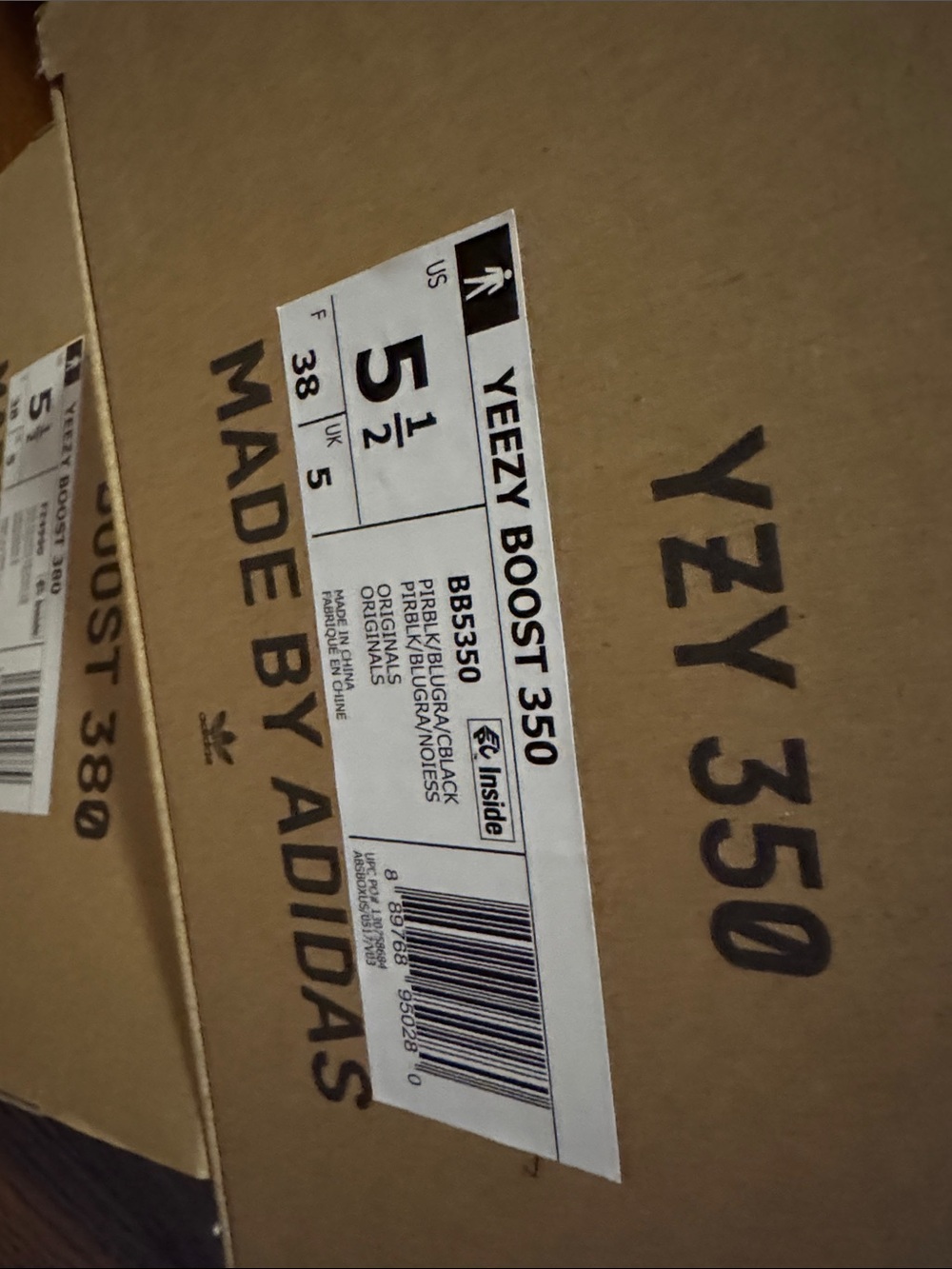 Yeezy Boost 350 V2 Black/Gray - Picture 9 of 9